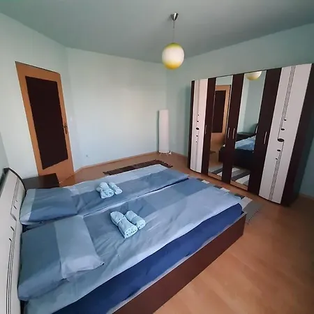 Casa Luminoasa Cu Parcare Gratuita La Proprietate Apartment Baia Mare Exterior photo