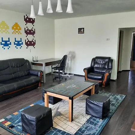 Casa Luminoasa Cu Parcare Gratuita La Proprietate Apartment Baia Mare Exterior photo